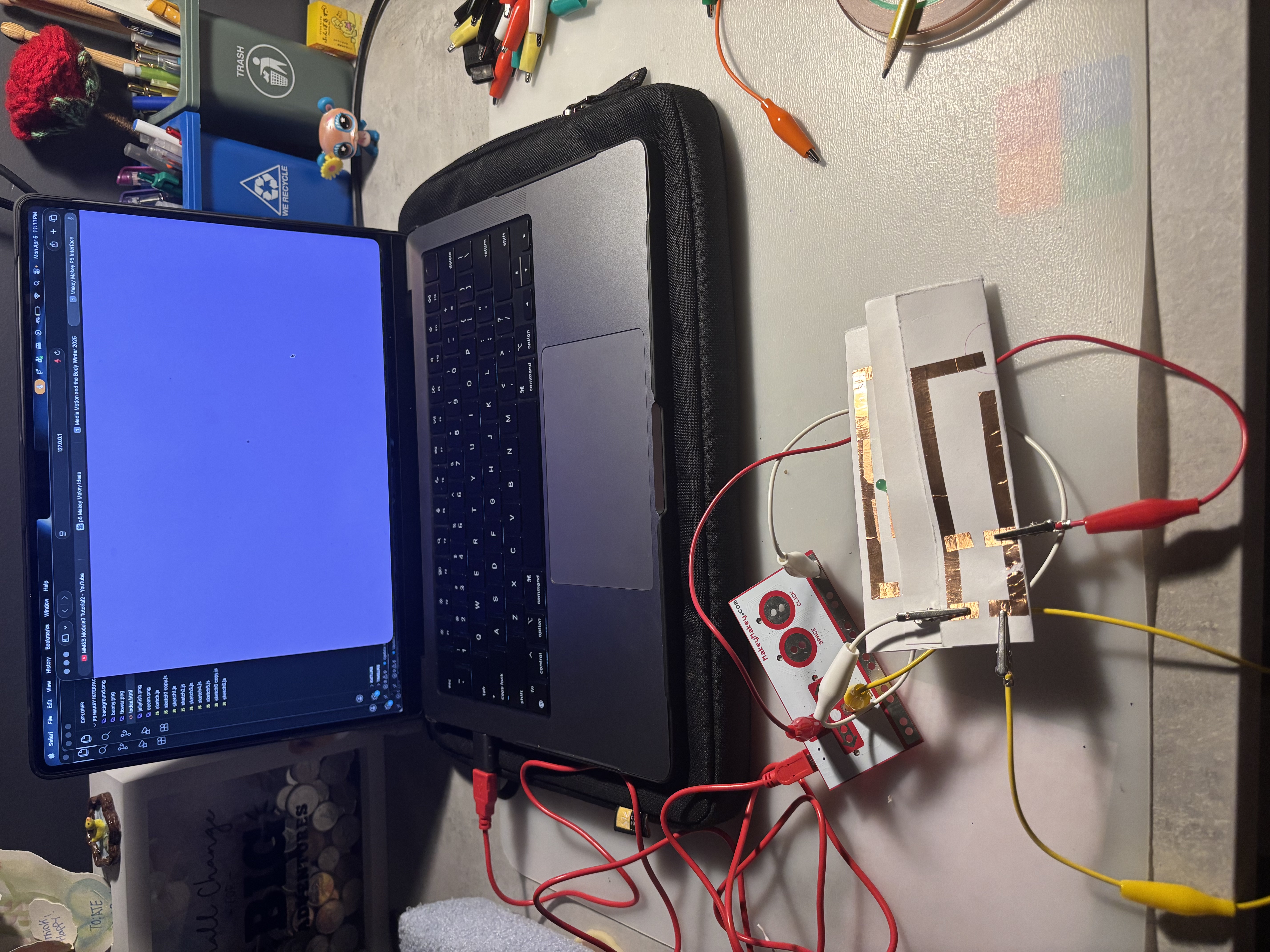 Reusing an old circuit pattern from module 1 with the Makey Makey.